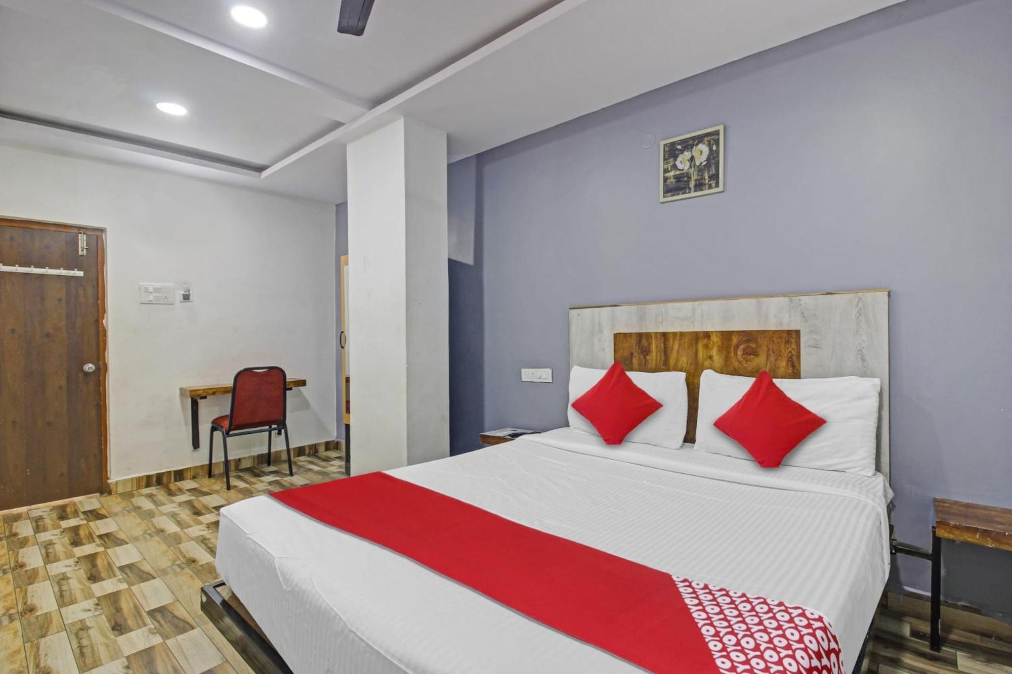Super Hotel O Sri Sai Regency Hyderabad Exterior foto
